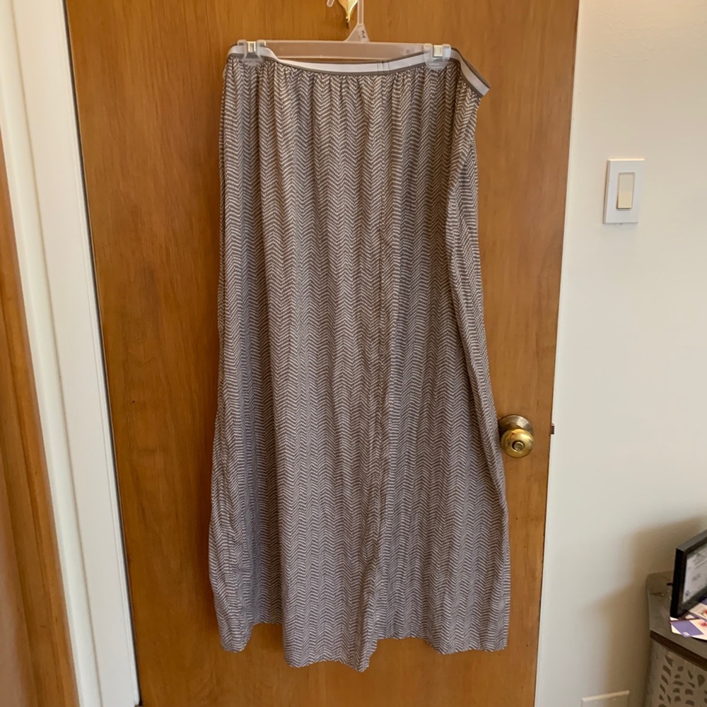 Two xl old navy skirts